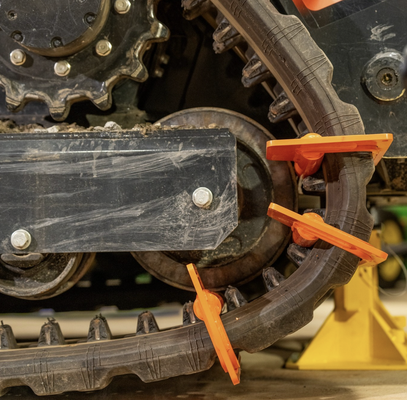 Grizzly Rubber Tracks Grizzly™ All-Terrain Performance Package – Chains + Track Bar System